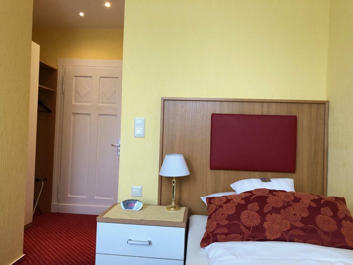 Thermen Hotel Pension Villa Holstein Bad Salzuflen Εξωτερικό φωτογραφία